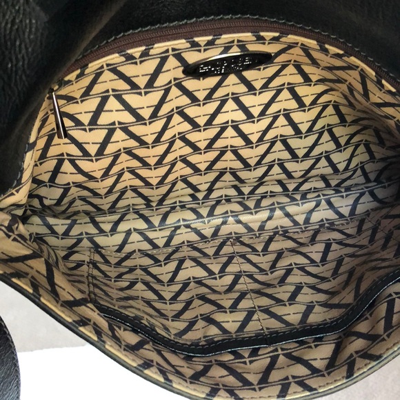 ZAC POSEN Calen Clutch - Picture 10 of 15